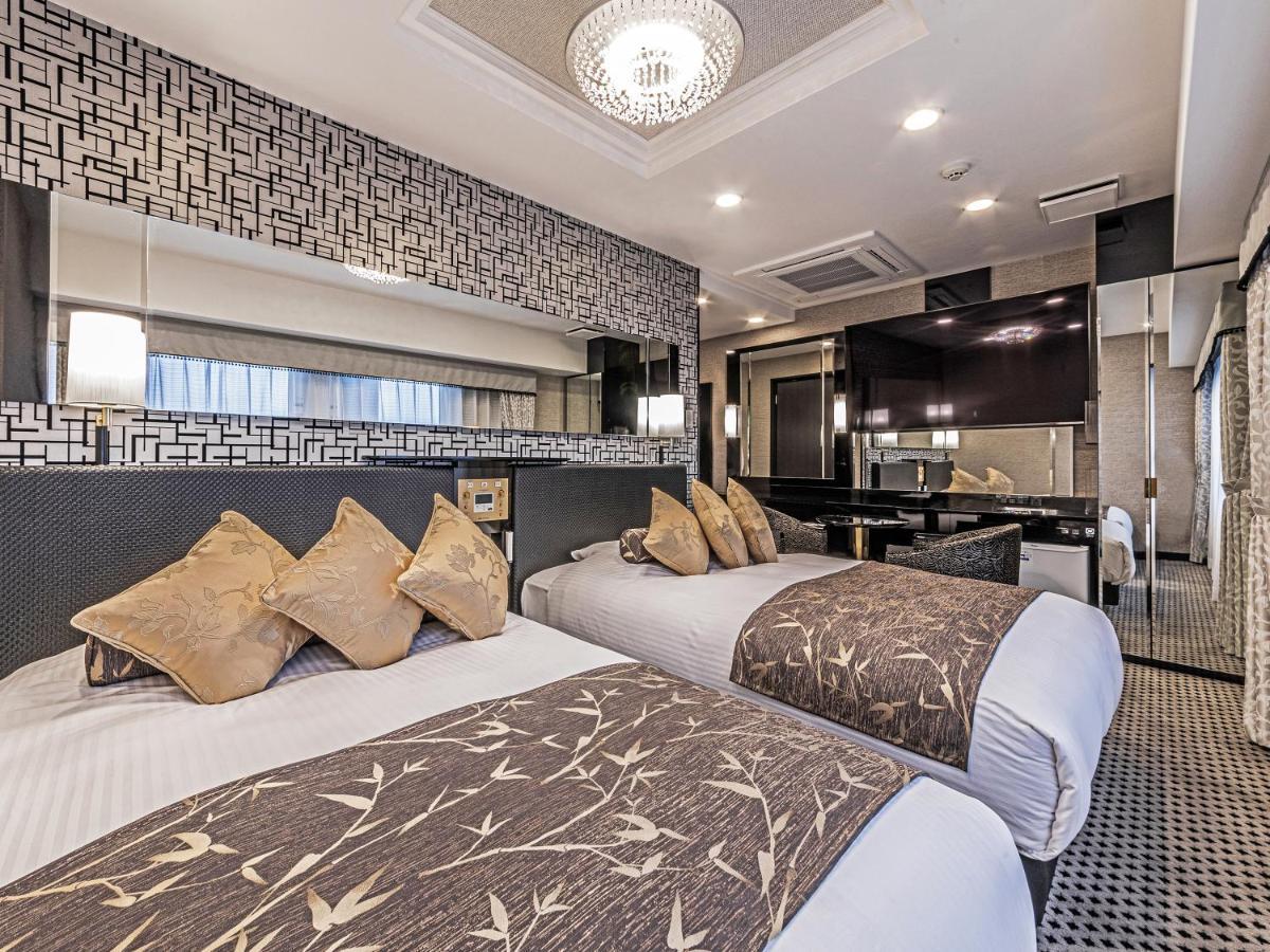 Apa Hotel Shin Osaka Esaka Ekimae Суйта Экстерьер фото