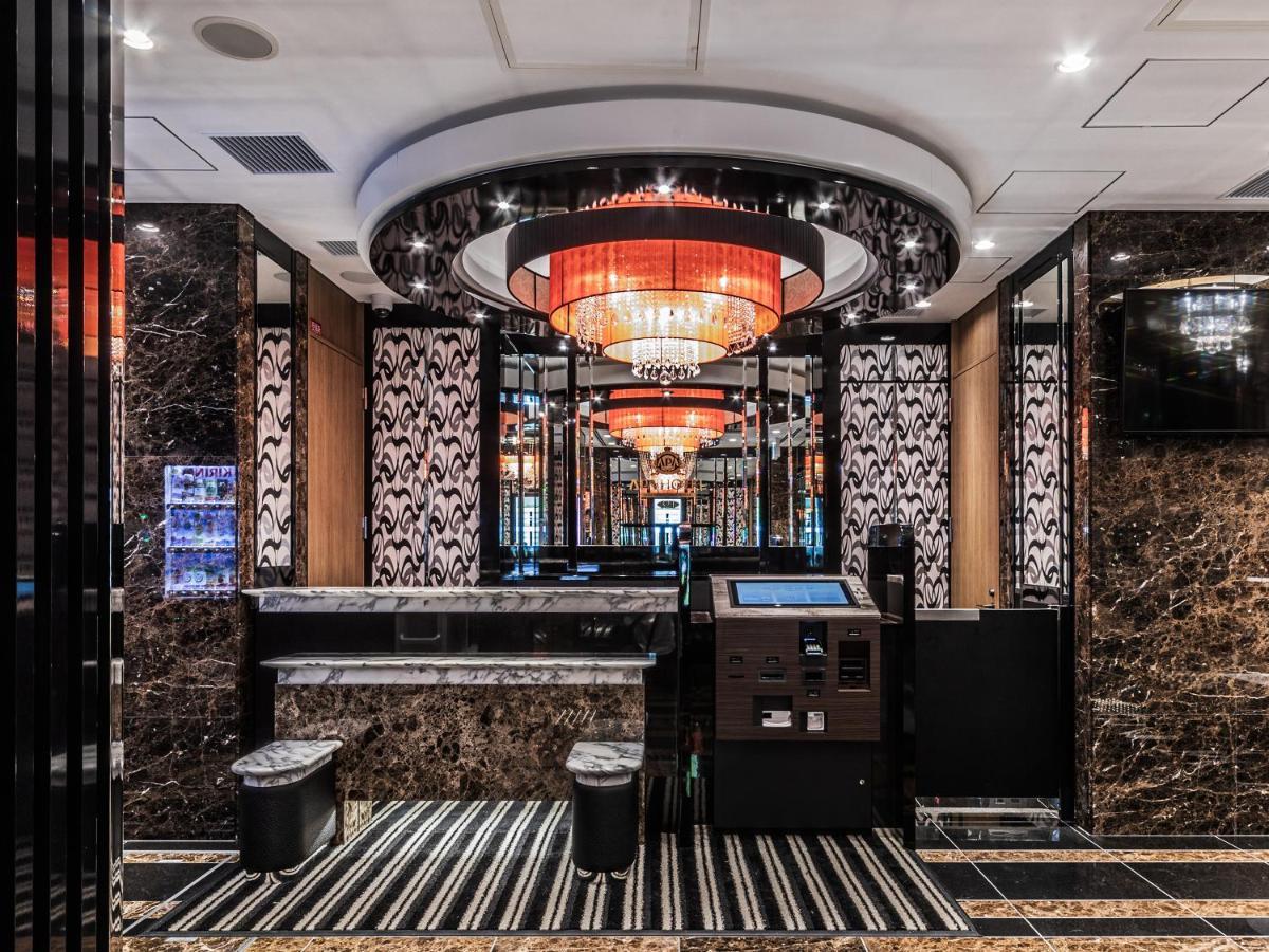 Apa Hotel Shin Osaka Esaka Ekimae Суйта Экстерьер фото