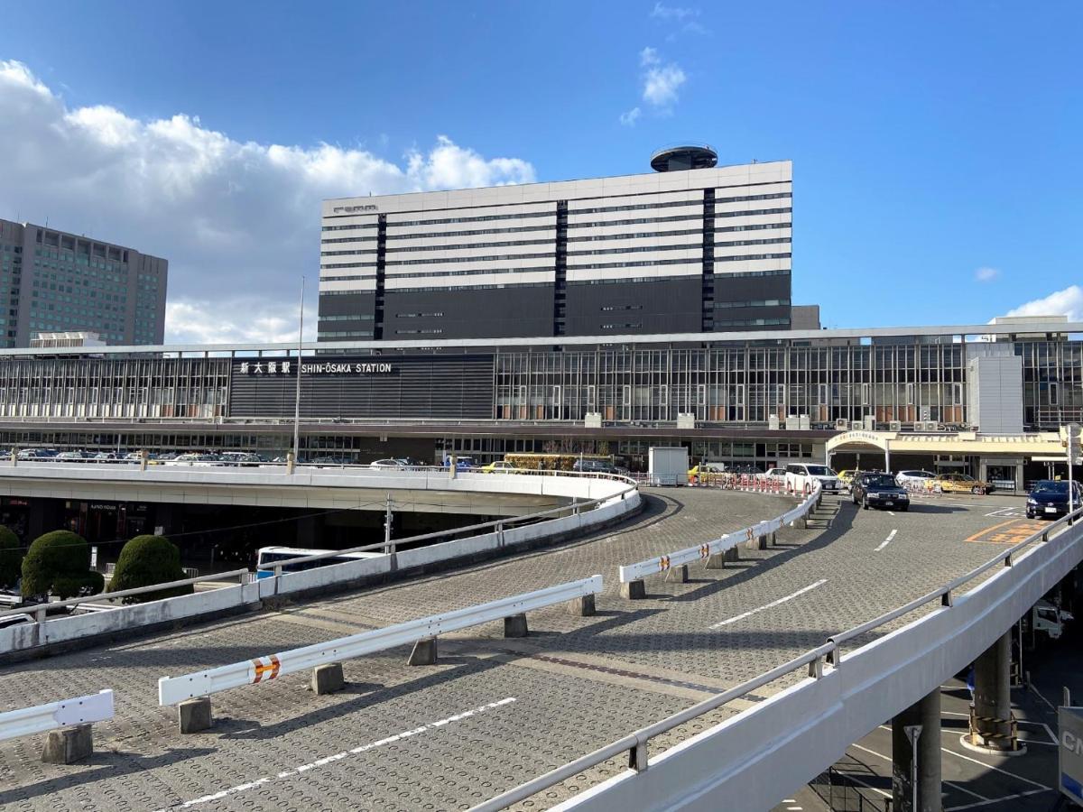 Apa Hotel Shin Osaka Esaka Ekimae Суйта Экстерьер фото